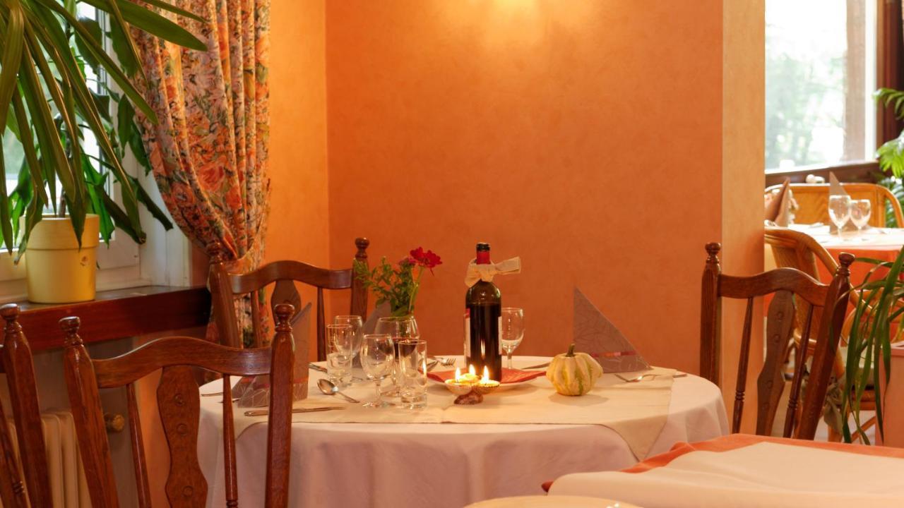 Hostellerie De La Vallee Heffingen Eksteriør billede